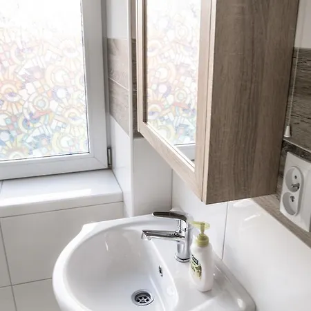 Orla * 米兹多洛杰